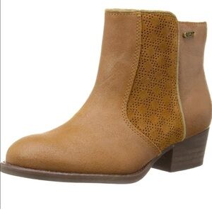 Emu Australia Leather/Suede Ankle Boot in Brown size 9.5